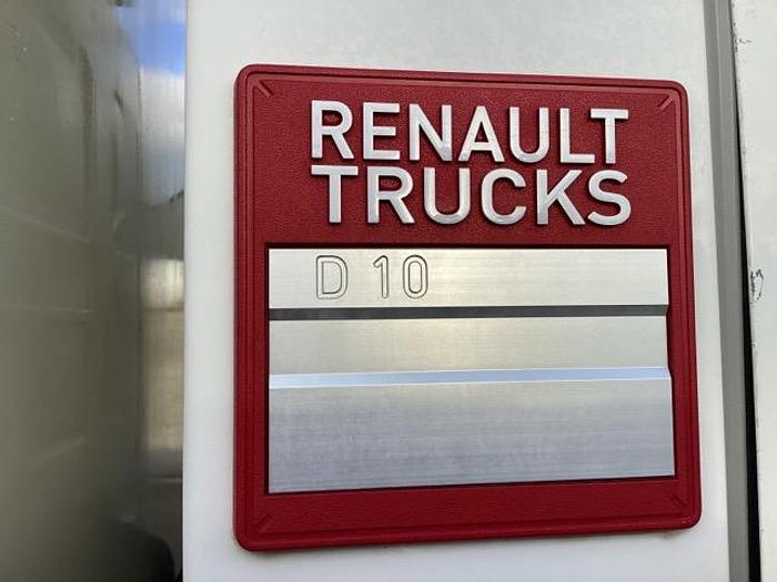 Used 2015 Renault D10 4x2 Boxvan