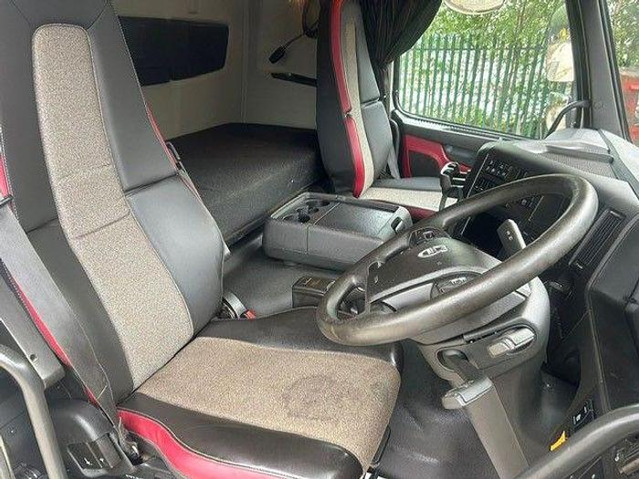Used 2017 (17) Volvo FMX420 8x4 Insulated Alloy Tipper