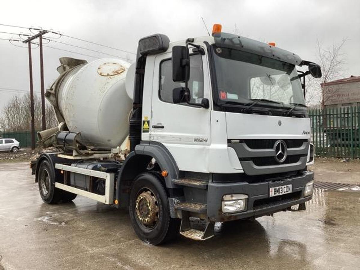 Used 2013 (13) Mercedes Axor 1824 4x2 Concrete Mixer