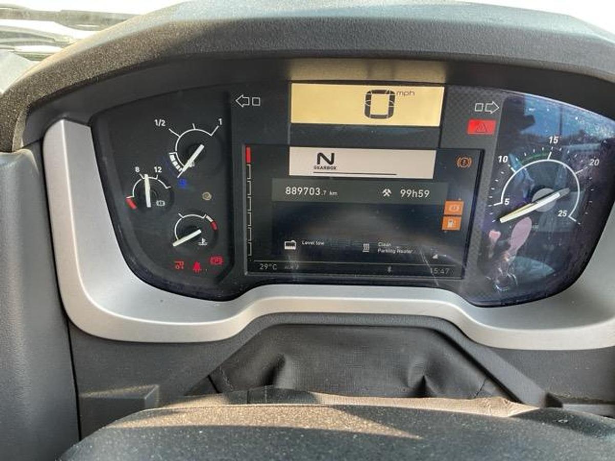 Used 2014 Renault T460 6x2 Tractor Unit