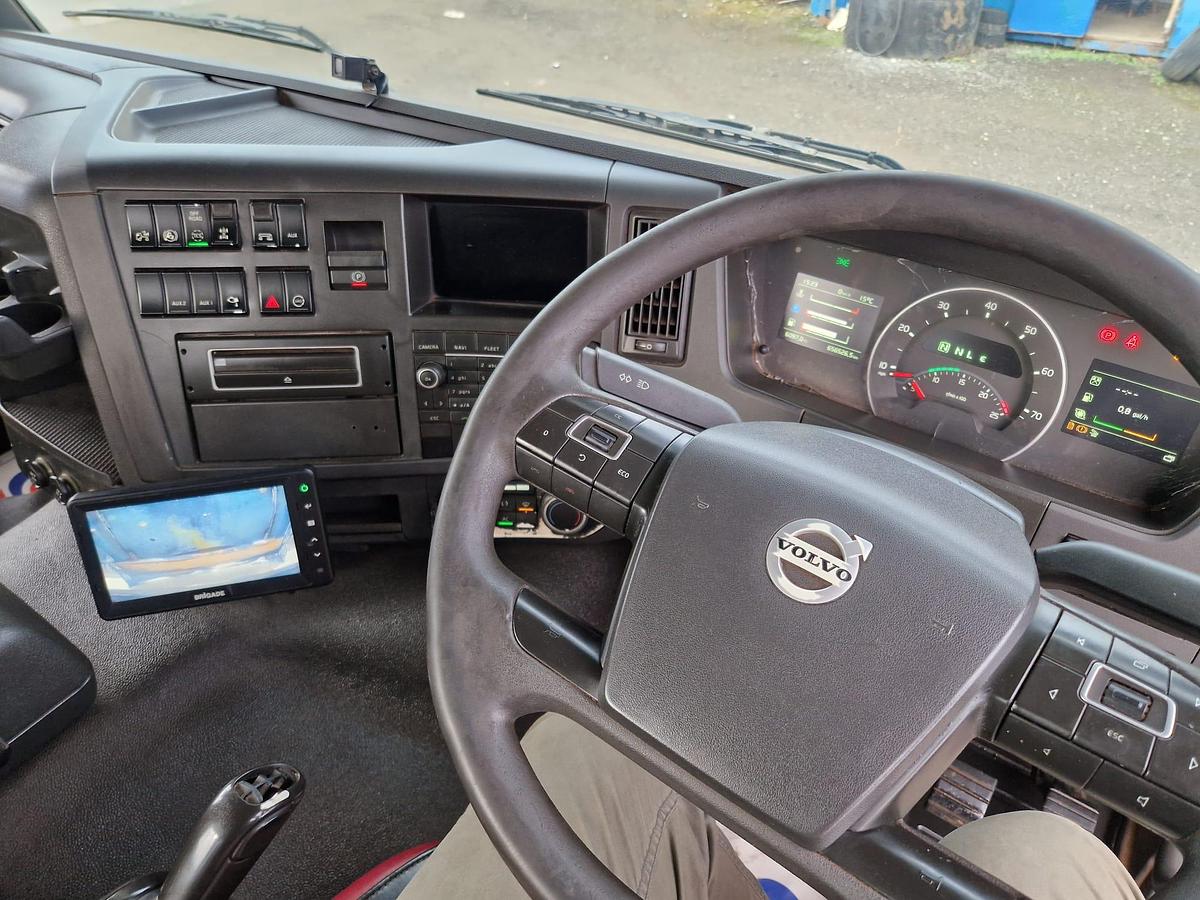 Used 2016 Volvo FMX420 8x4 Steel Tipper