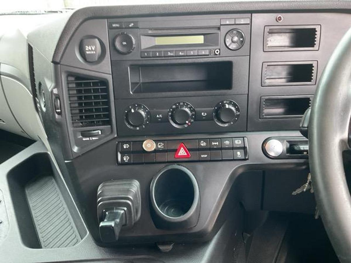 Used 2015 Mercedes 1824 Antos 4x2 Fridge