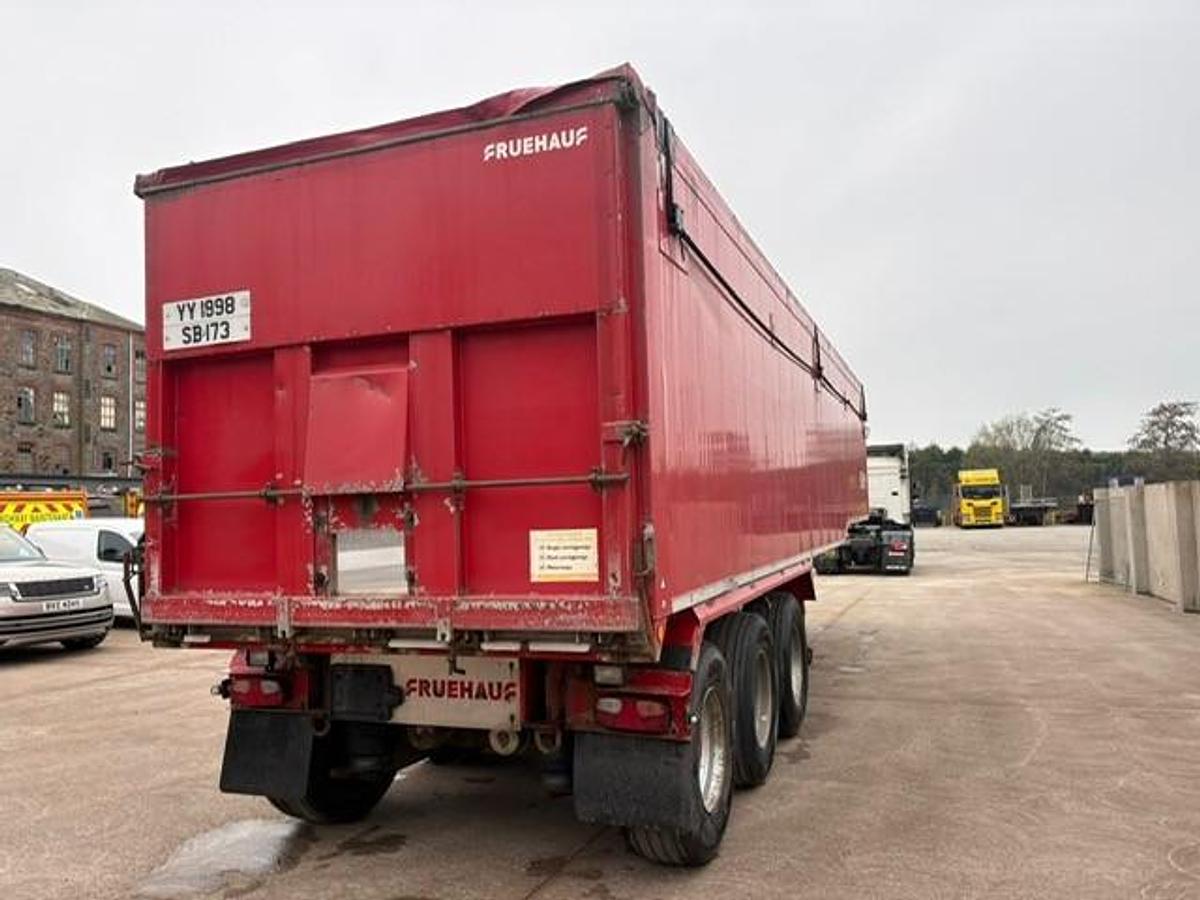 Used 2013 Fruehauf Tri Axle Bulk Tipping Trailer