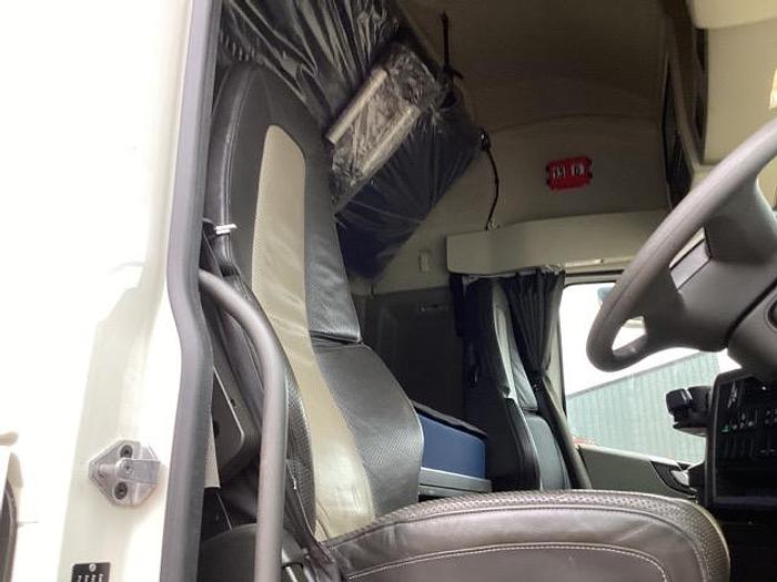 Used 2022 Volvo FH540 6x4 Rear Lift Double Drive