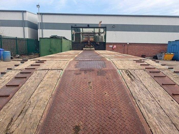 Used 2014 (14) Volvo FM370 8x2 Rearlift Beavertail