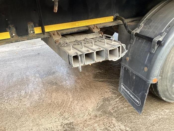 Used 2015 Montracon 45ft Flat Trailer