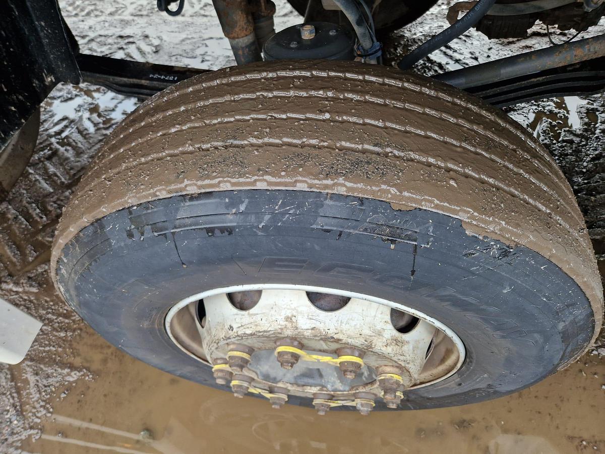 Used 2016 Volvo FMX420 8x4 Steel Tipper