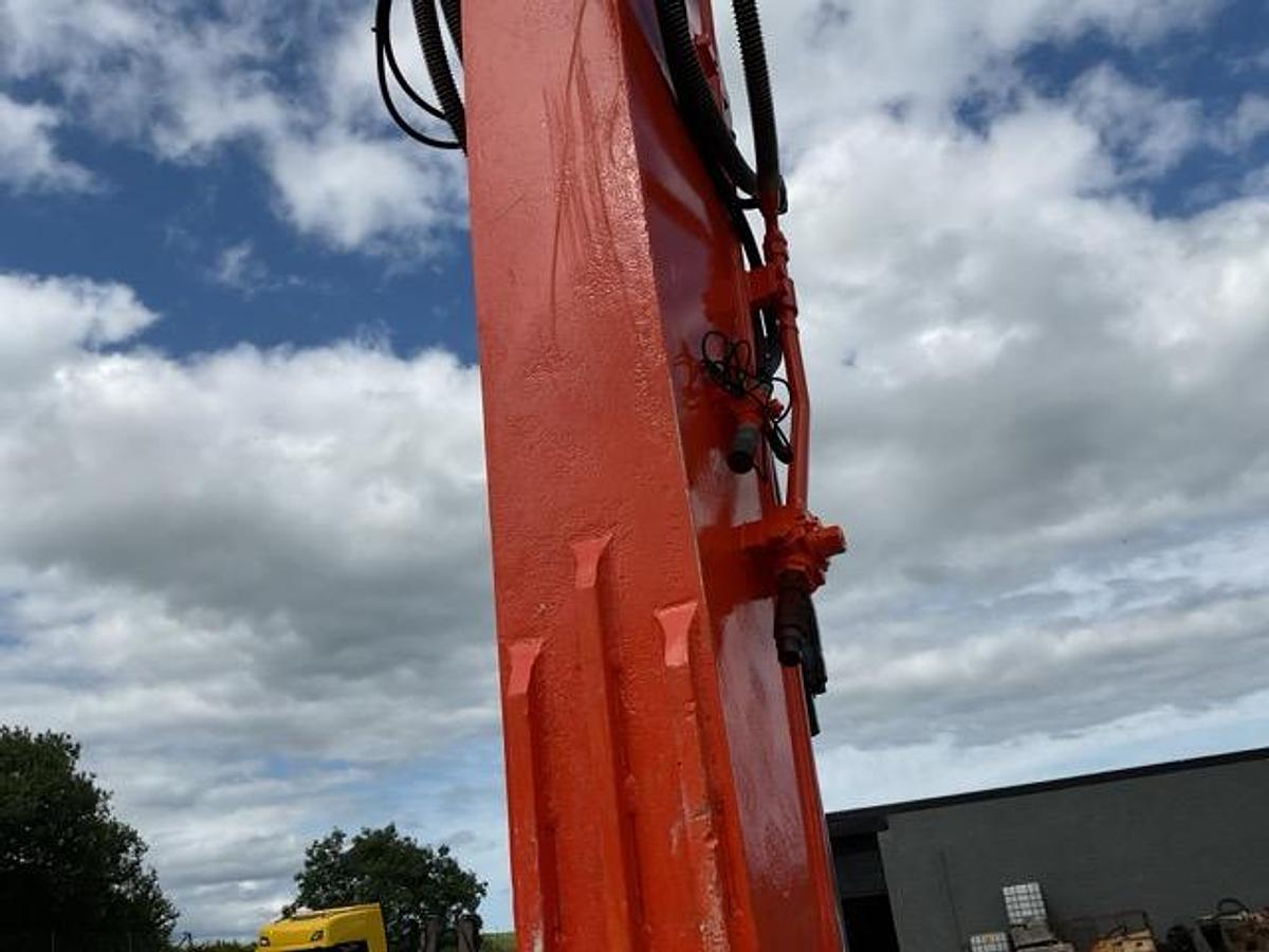 Used 2017 Doosan DX140LCR-5 Tracked Excavator