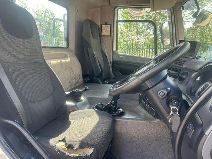 Used 2015 DAF CF400 8x4 Steel Tipper Grab