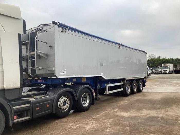Used 2018 Fruehauf Tri Axle Plank Side Tipping Trailer