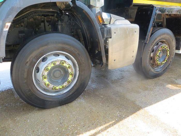 Used 2019 DAF CF410 8x4 Tipper