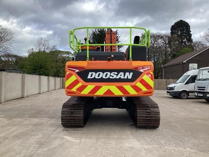 Used 2023 Doosan DX225LC-7 Tracked Excavator