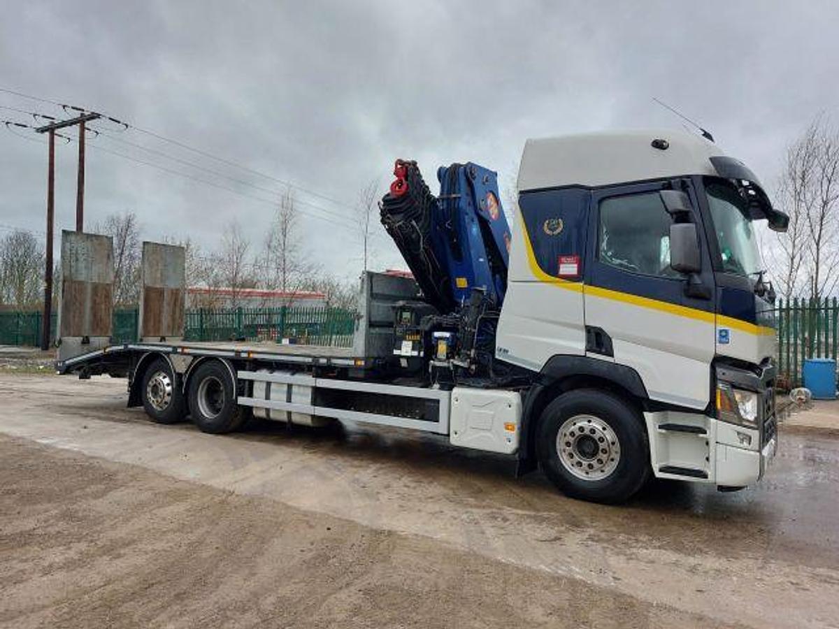 Used 2015 Renault C460 6x2 Rearlift Beavertail
