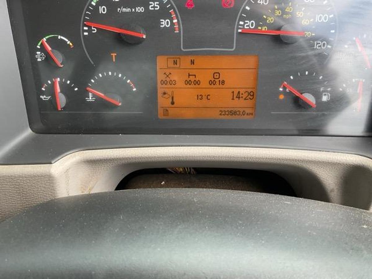 Used 2019 Volvo FL250 4x2 Skiploader