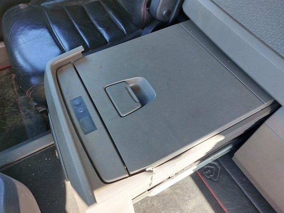 Used 2018 (18) Scania R520 V8 6x2 Rearlift