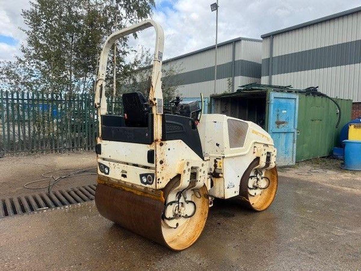 Used 2015 Bomag BW138 AD-5 Double Drum Vibrating Roller