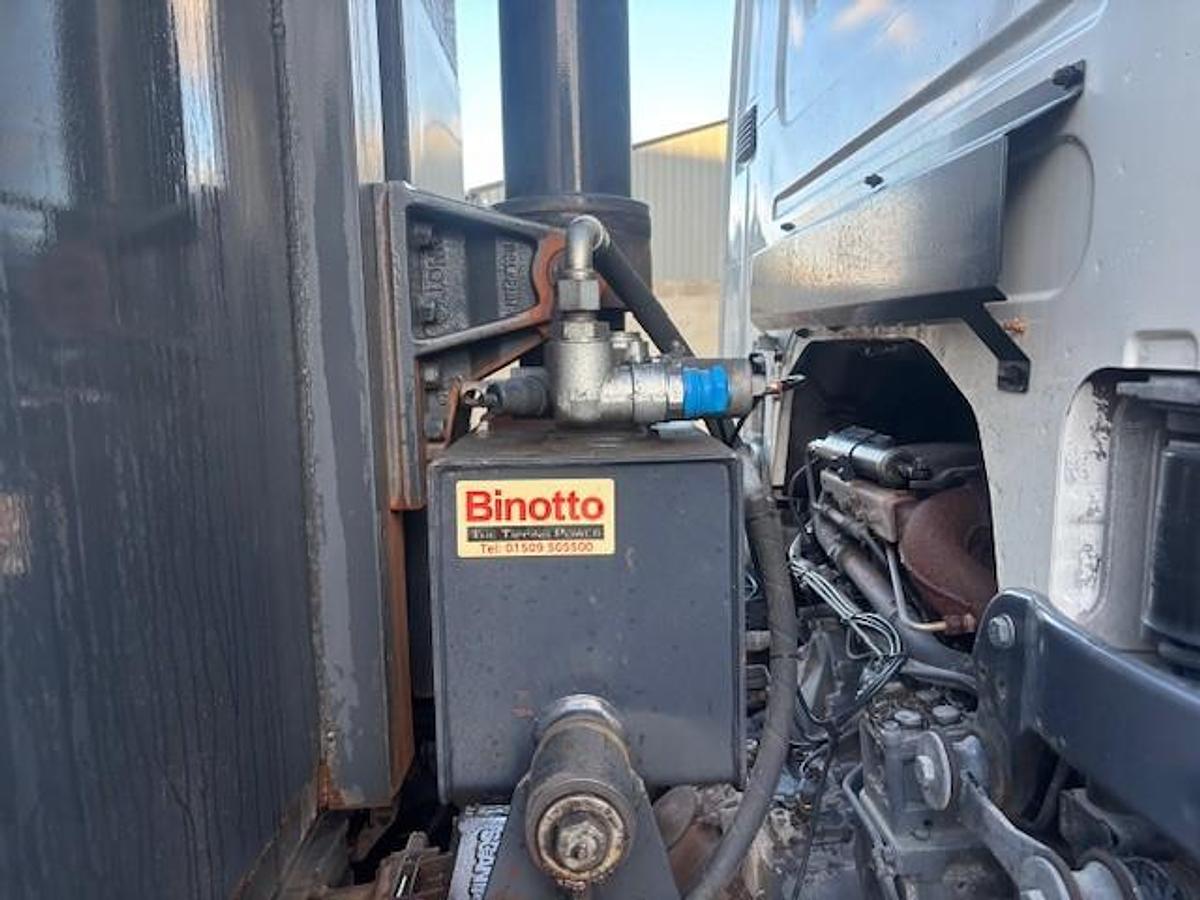 Used 2011 Scania P230 4x2 Dropside Tipper