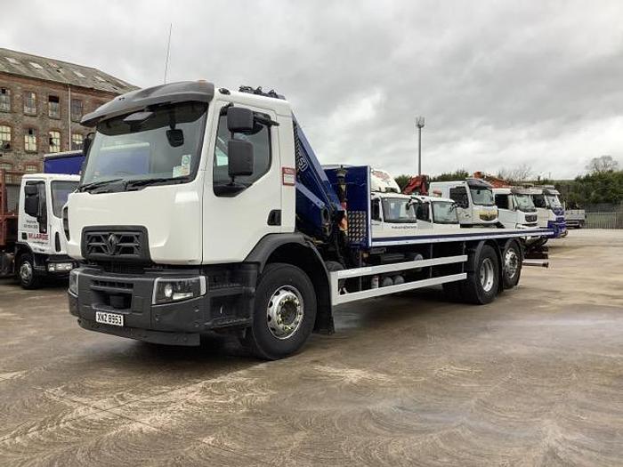 Used 2018 Renault C320 6x2 Flabed with Crane