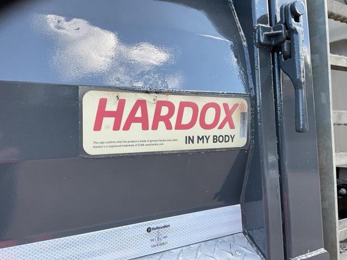 Used 2016 DAF CF410 8x4 Dropside Tipper