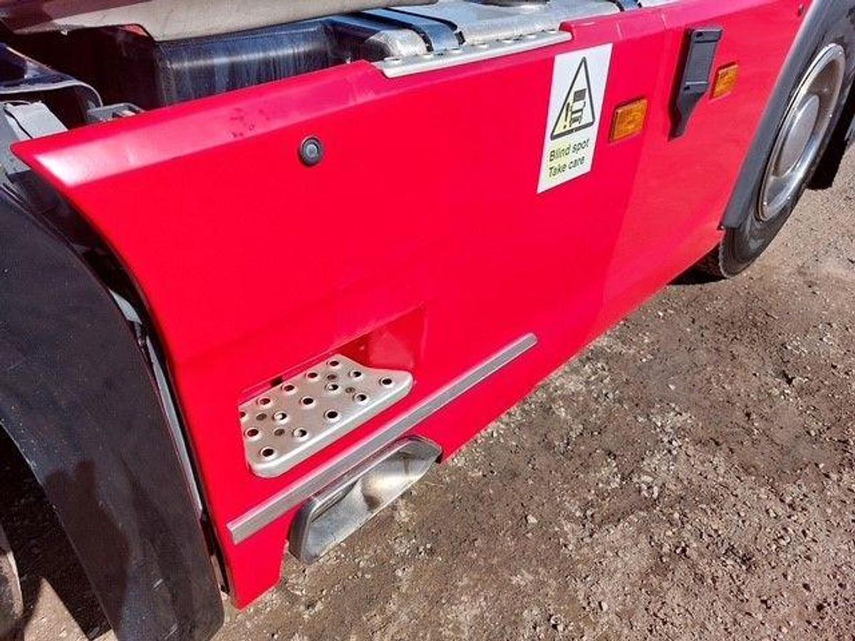 Used 2018 (18) Scania R520 V8 6x2 Rearlift