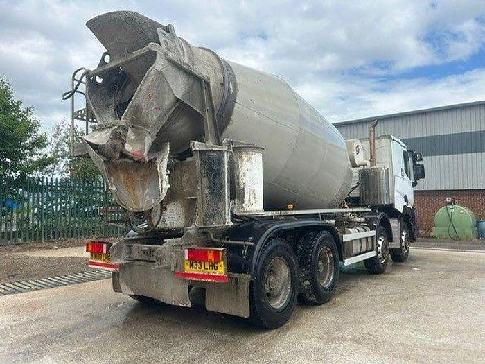 Used 2015 Renault C430 8x4 Concrete Mixer