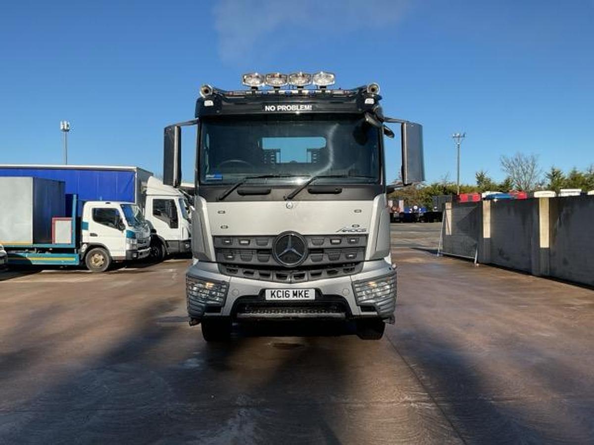 Used 2016 Mercedes Arocs 1827 4x2 18T Tipper