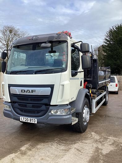 Used 2020 (20) DAF LF290 4x2 18T Dropside Tipper Grab