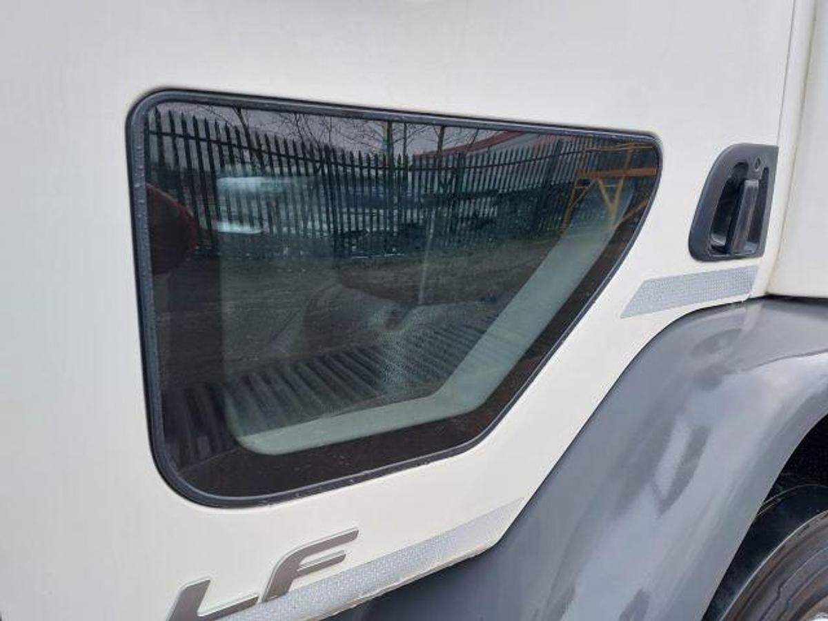 Used 2024 (74) DAF LF260 4x2 18T Curtainsider