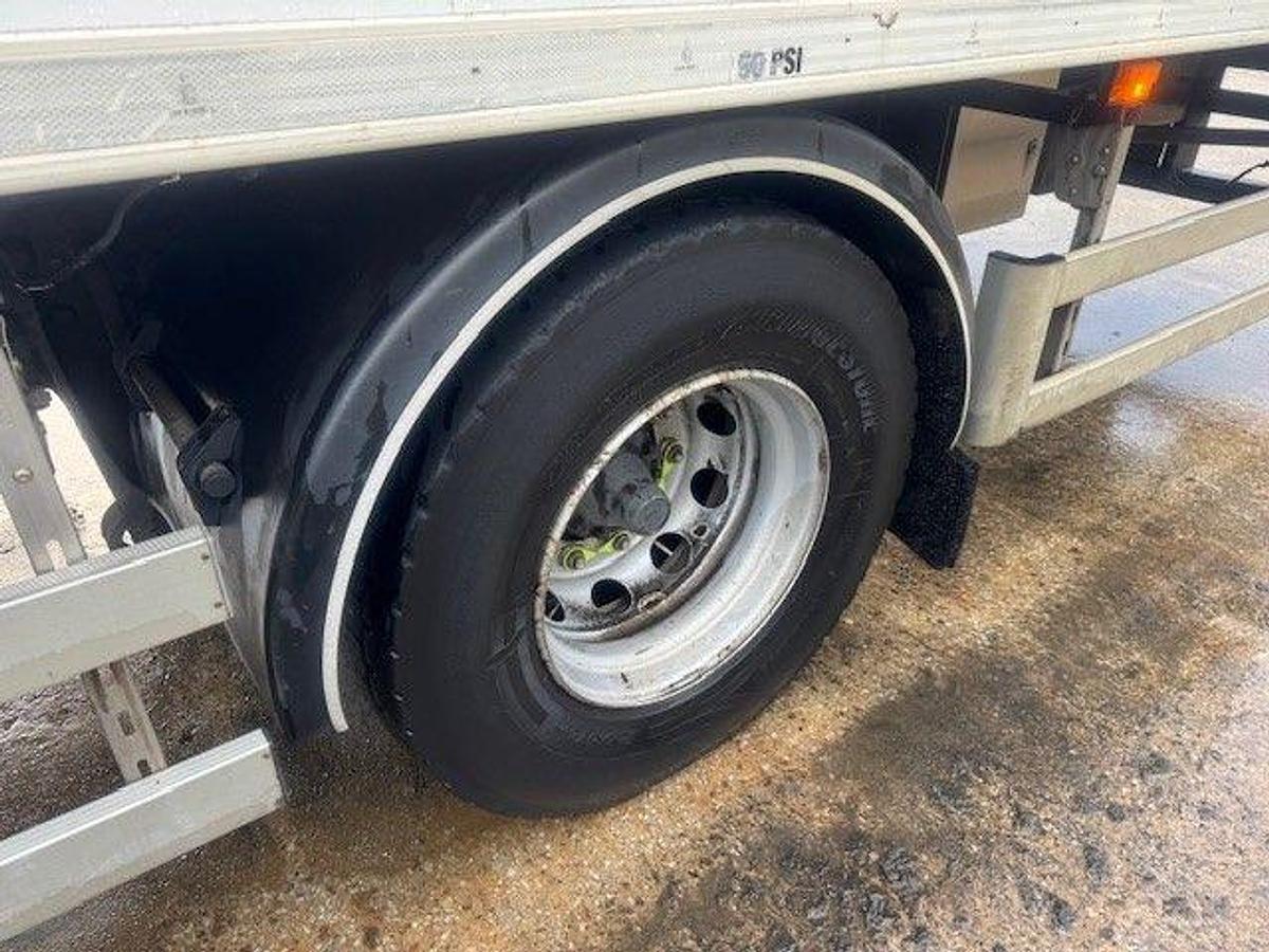 Used 2017 (17) Scania P250 4x2 18T Fridge