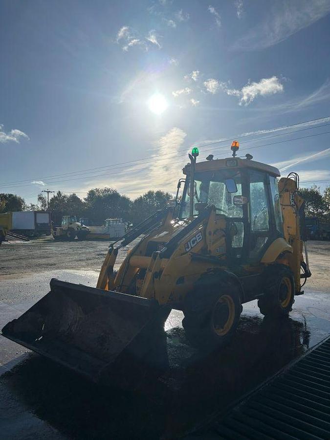 Used 2013 JCB 2CX Street Master Backhoe Loader