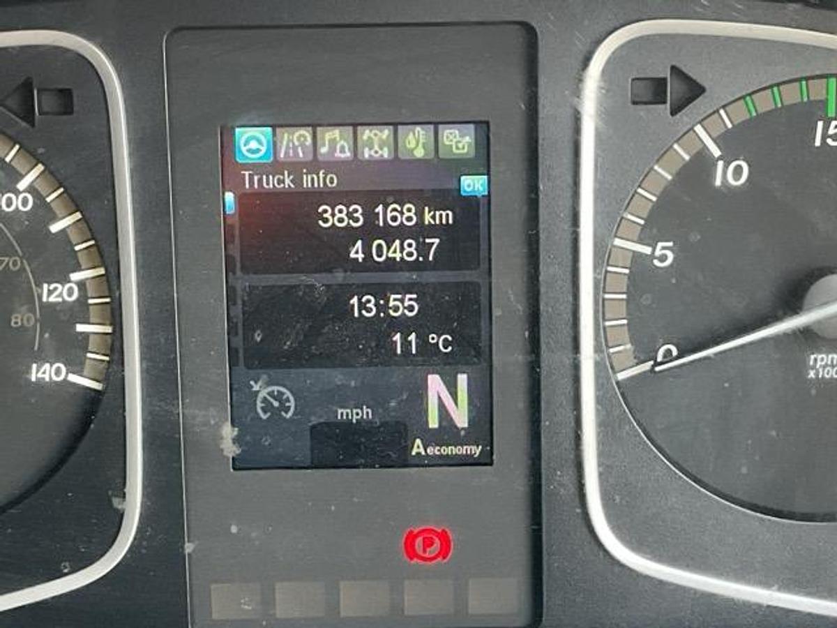 Used 2014 Mercedes Atego 1218 4x2 Curtainsider