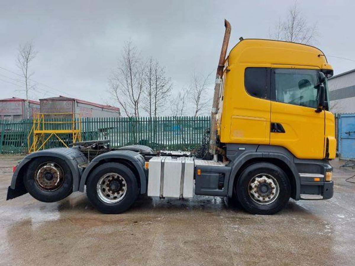 Used 2011 (11) Scania R480 6x2 Rearlift