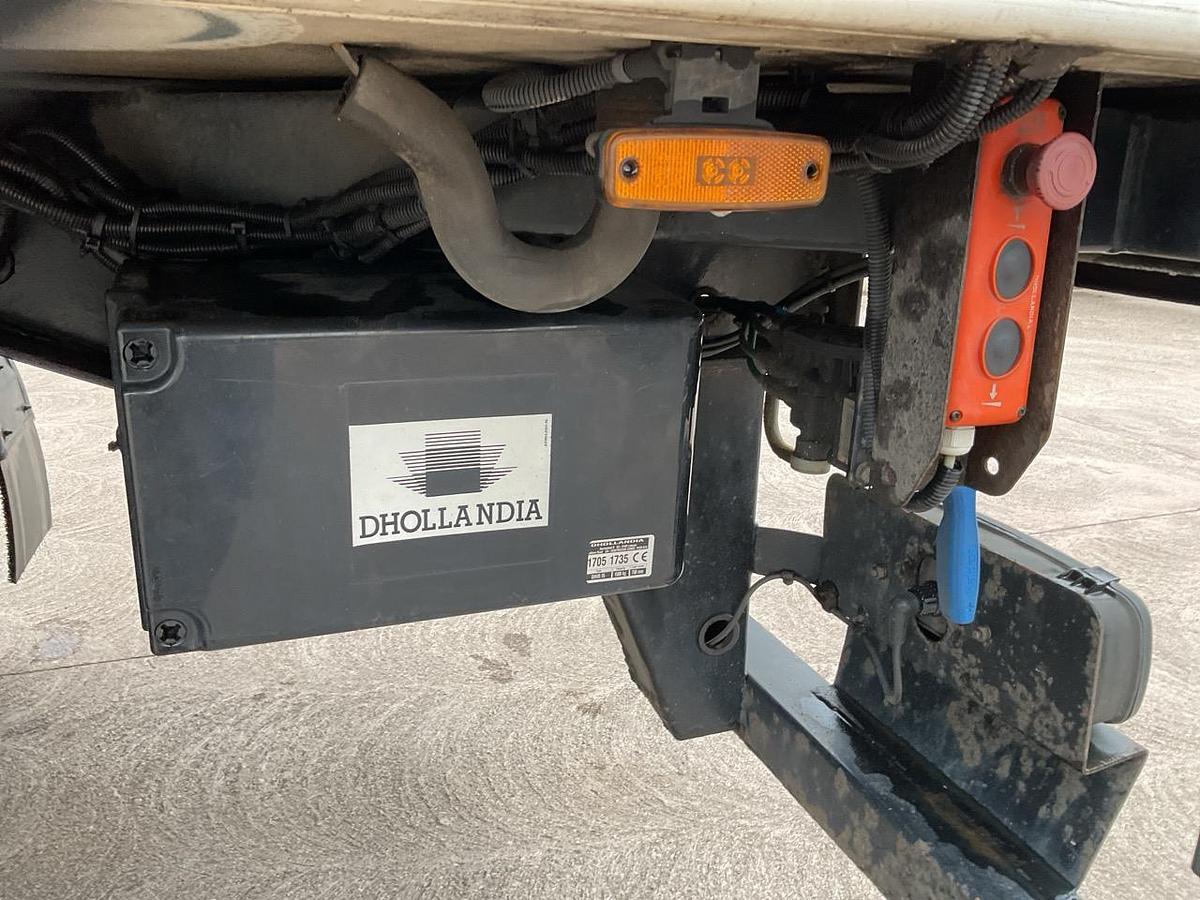 Used 2017 Montracon 2 Axle Multi Temp Fridge. CHOICE