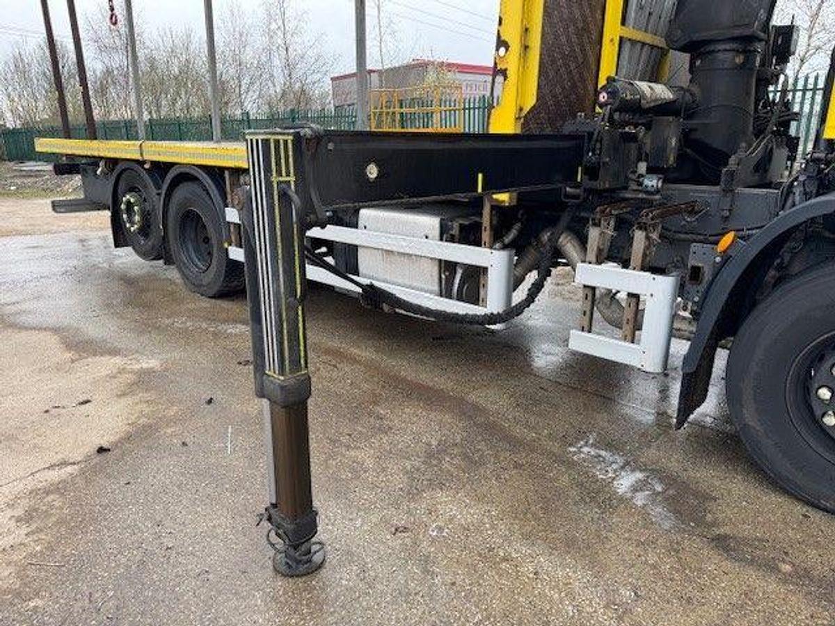 Used 2020 (70) DAF CF340 6x2 Rearlift 26T Flatbed