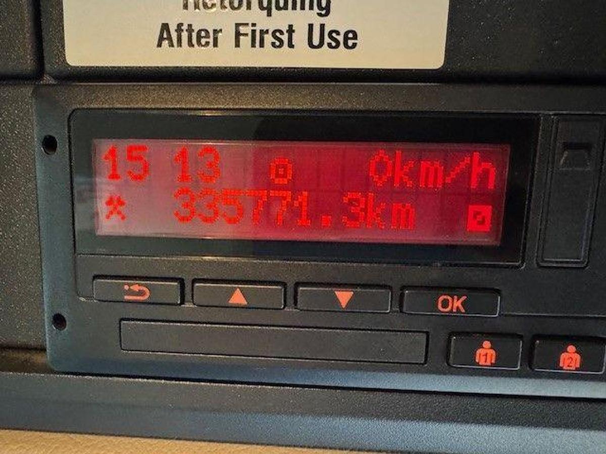 Used 2021 DAF CF450 8x2 Rearlift Beavertail