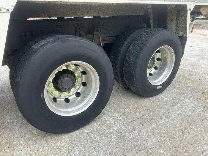 Used 2017 (17) Volvo FMX420 8x4 Insulated Alloy Tipper