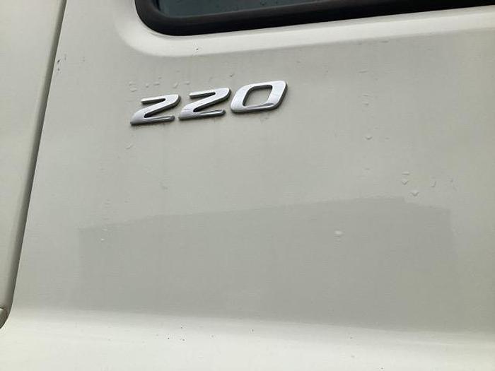 Used 2016 DAF CF220 4x2 18T Boxvan