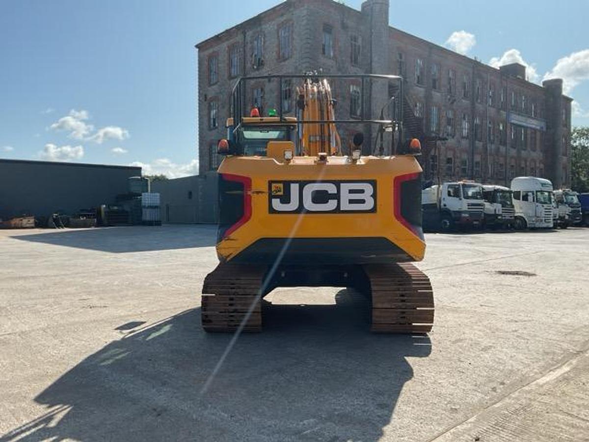Used 2022 JCB 140XL tracked Excavator