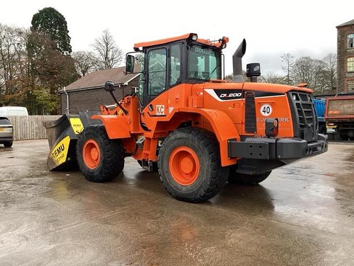 Used 2017 Doosan DL200-5 Wheeled Loader