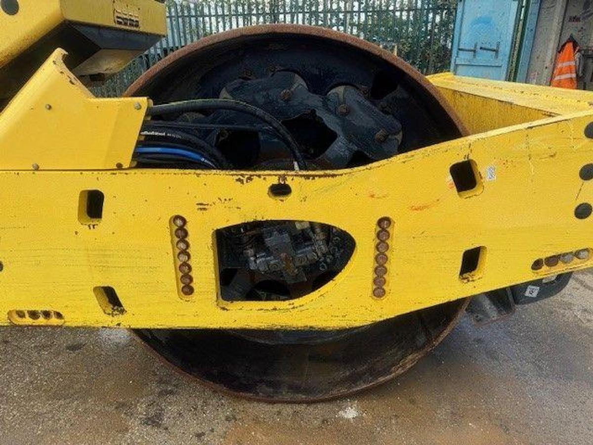 Used 2015 Bomag BW216 DH-4i Single Drum Vibrating Roller