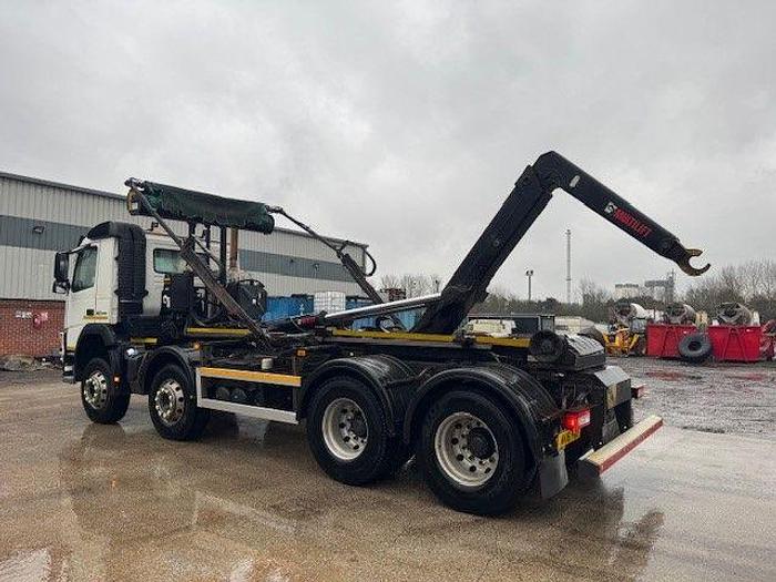 Used 2016 (16) Volvo FM410 8x4 Hookloader