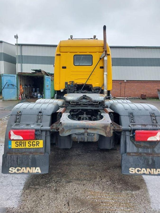 Used 2011 (11) Scania R480 6x2 Rearlift
