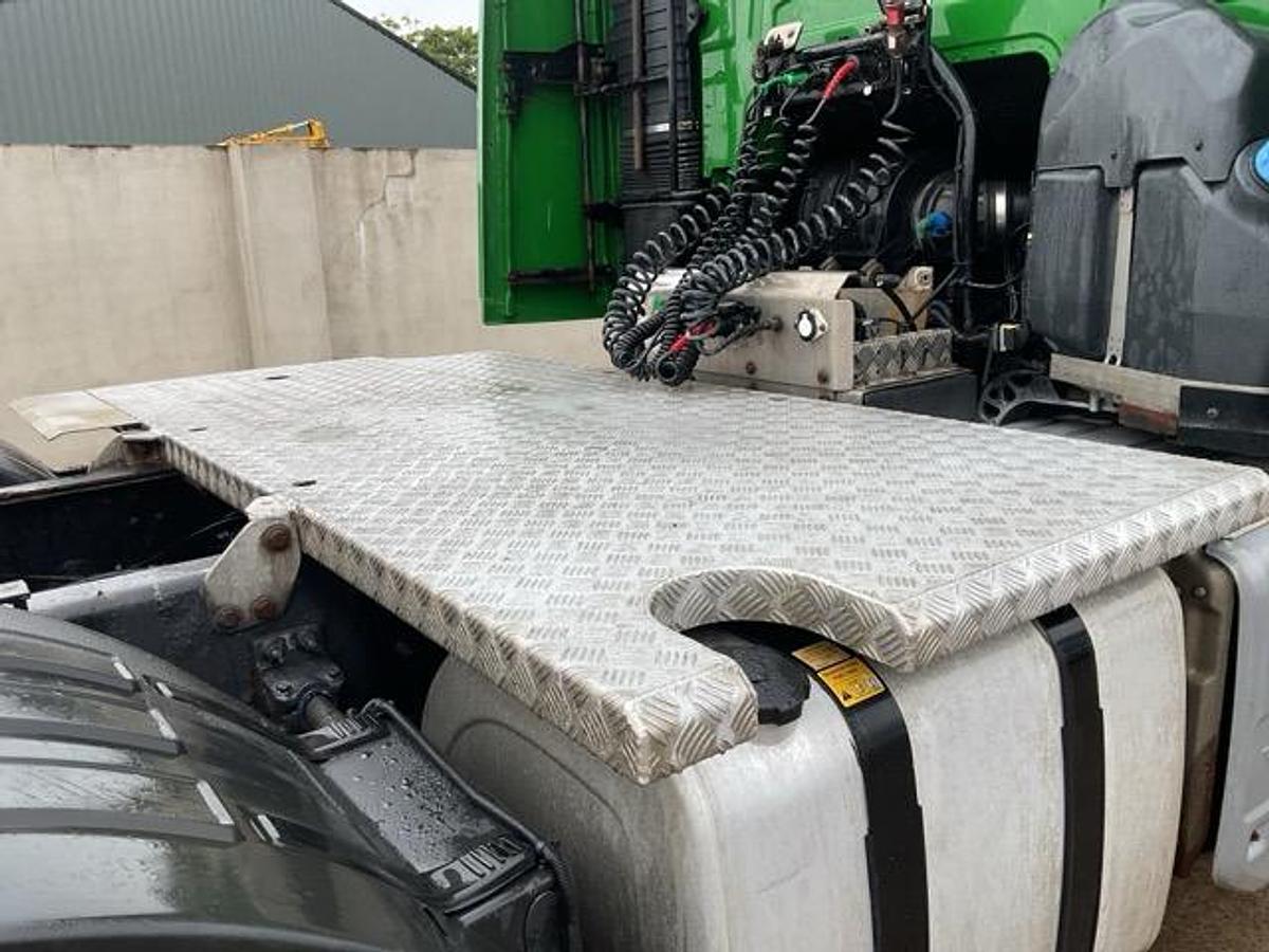 Used 2018 Volvo FH500 6x2 Lift Axle