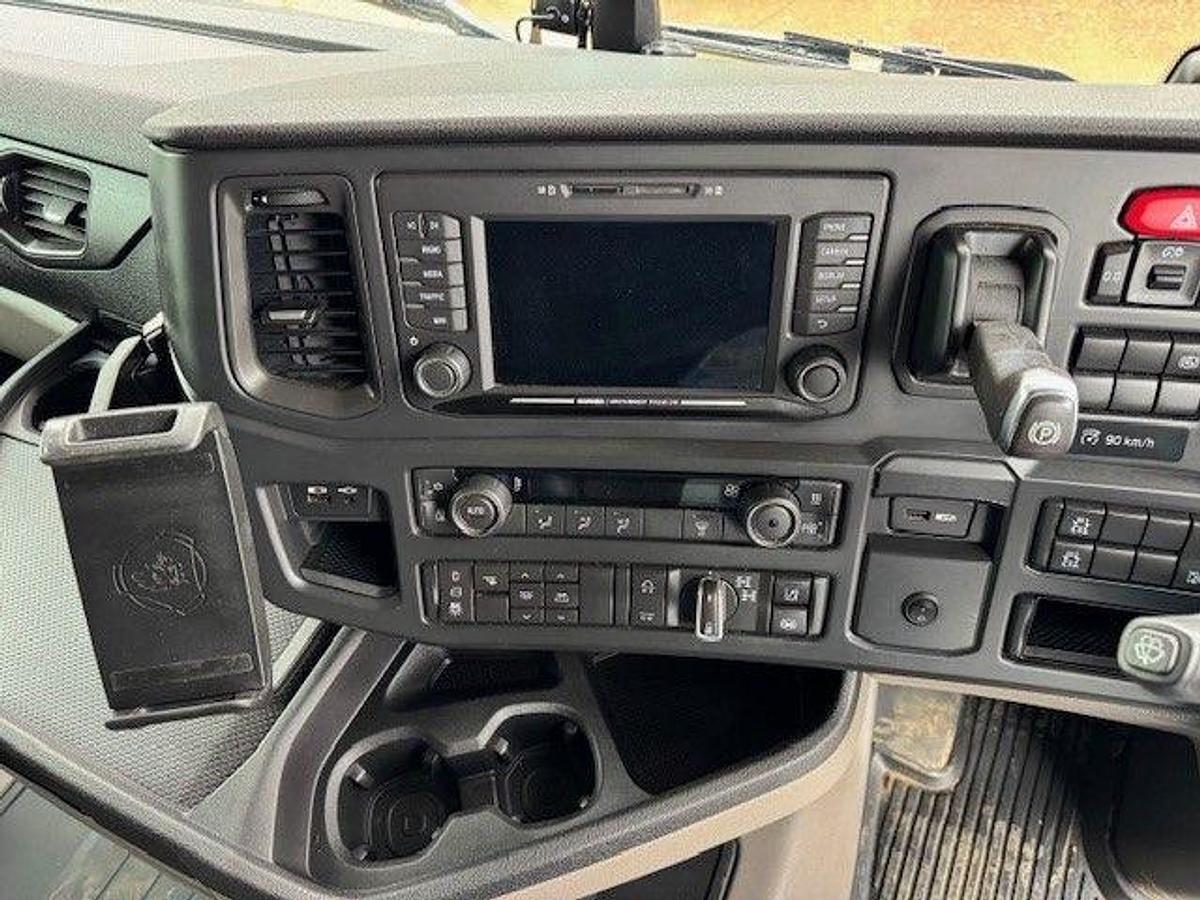 Used 2023 (72) Scania R560 XT 6x4 Double Drive