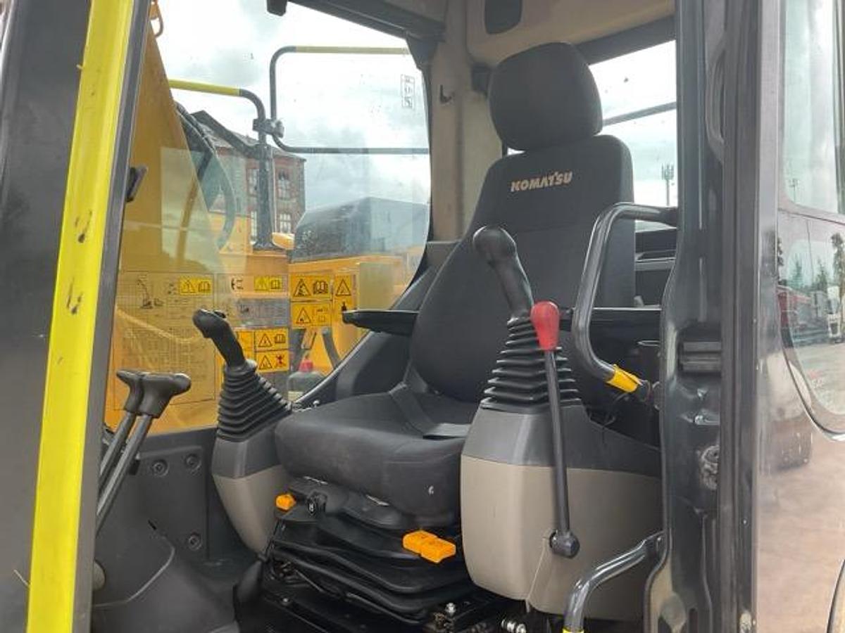 Used 2021 Komatsu PC138-11 Tracked Excavator