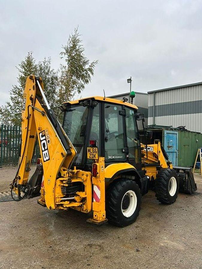 Used 2016 JCB 3CX Compact Backhoe Loader