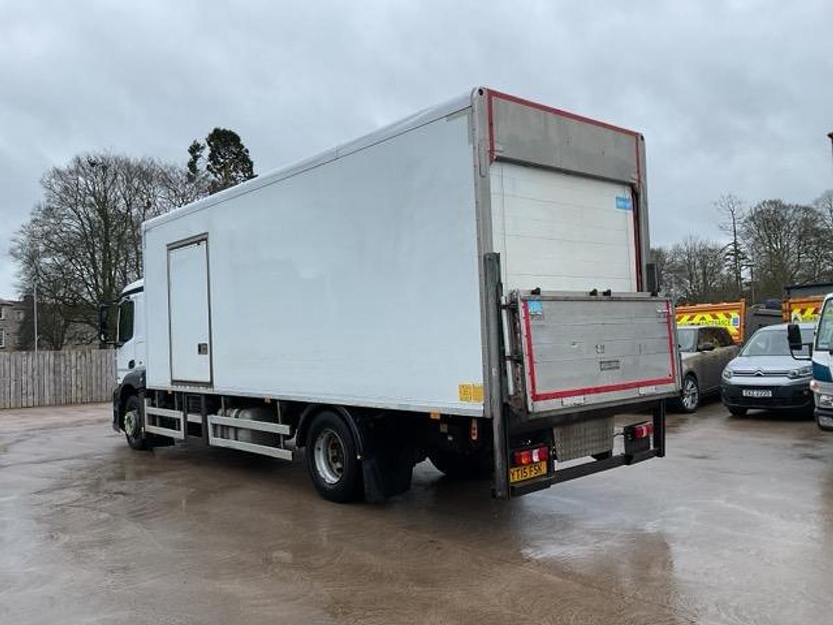 Used 2015 Mercedes 1824 Antos 4x2 Fridge