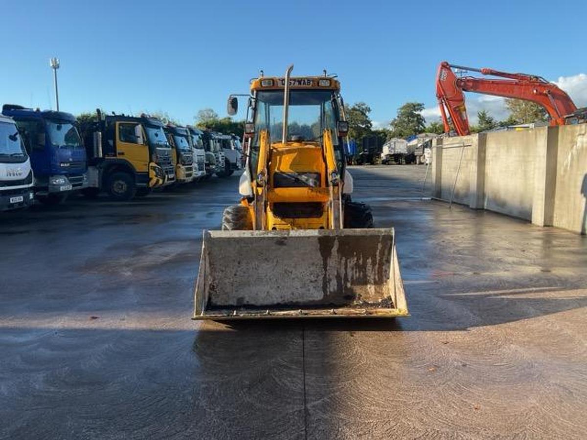 Used 2004 JCB 2CX Airmaster 725
