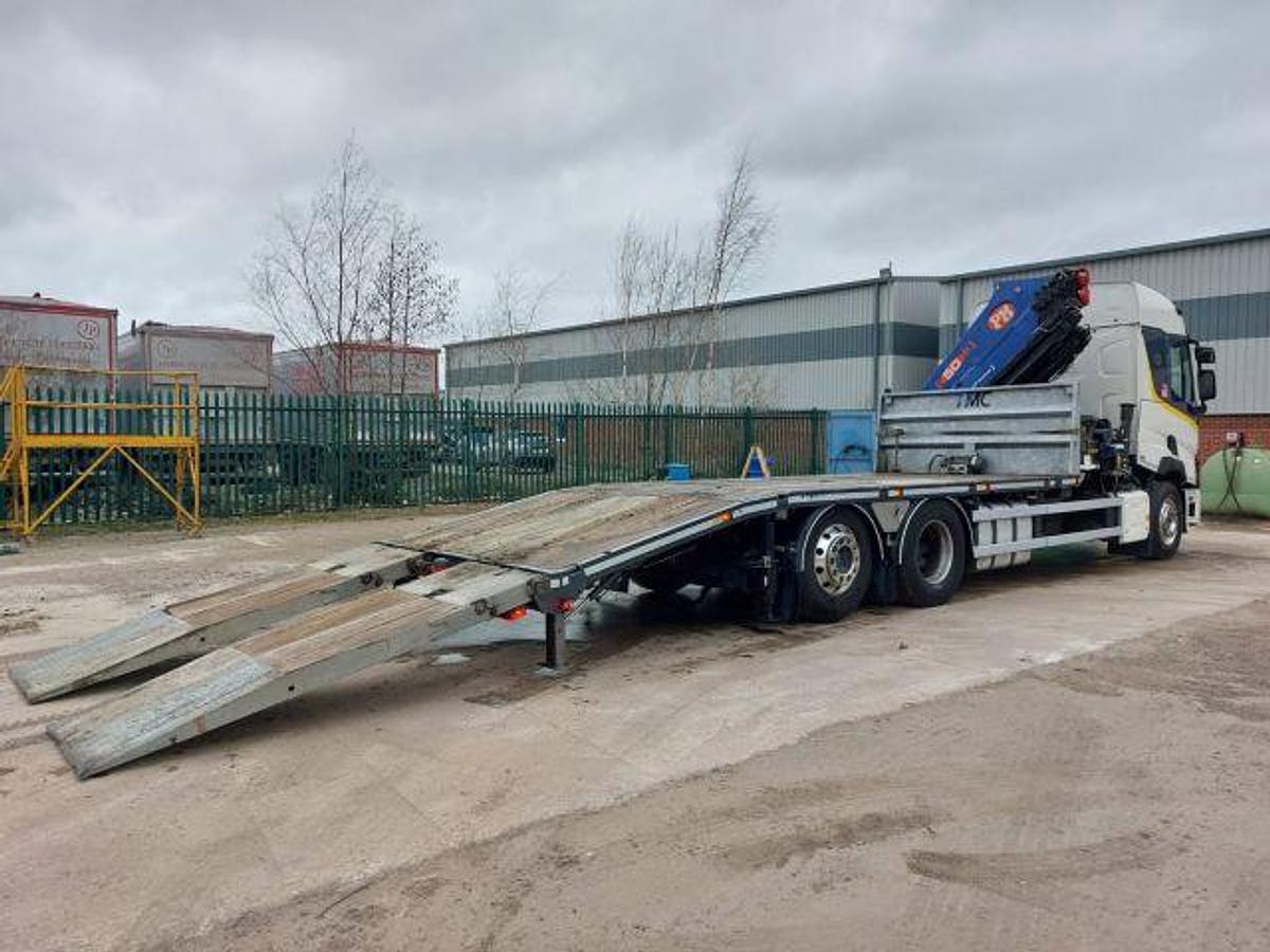 Used 2015 Renault C460 6x2 Rearlift Beavertail