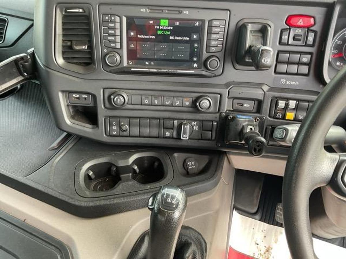 Used 2021 (21) Scania P410 XT 8x4 Steel Tipper Grab